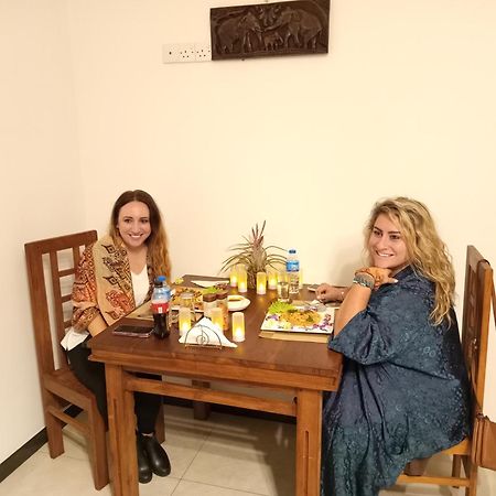 Queensland Hotel Nuwara Eliya Esterno foto